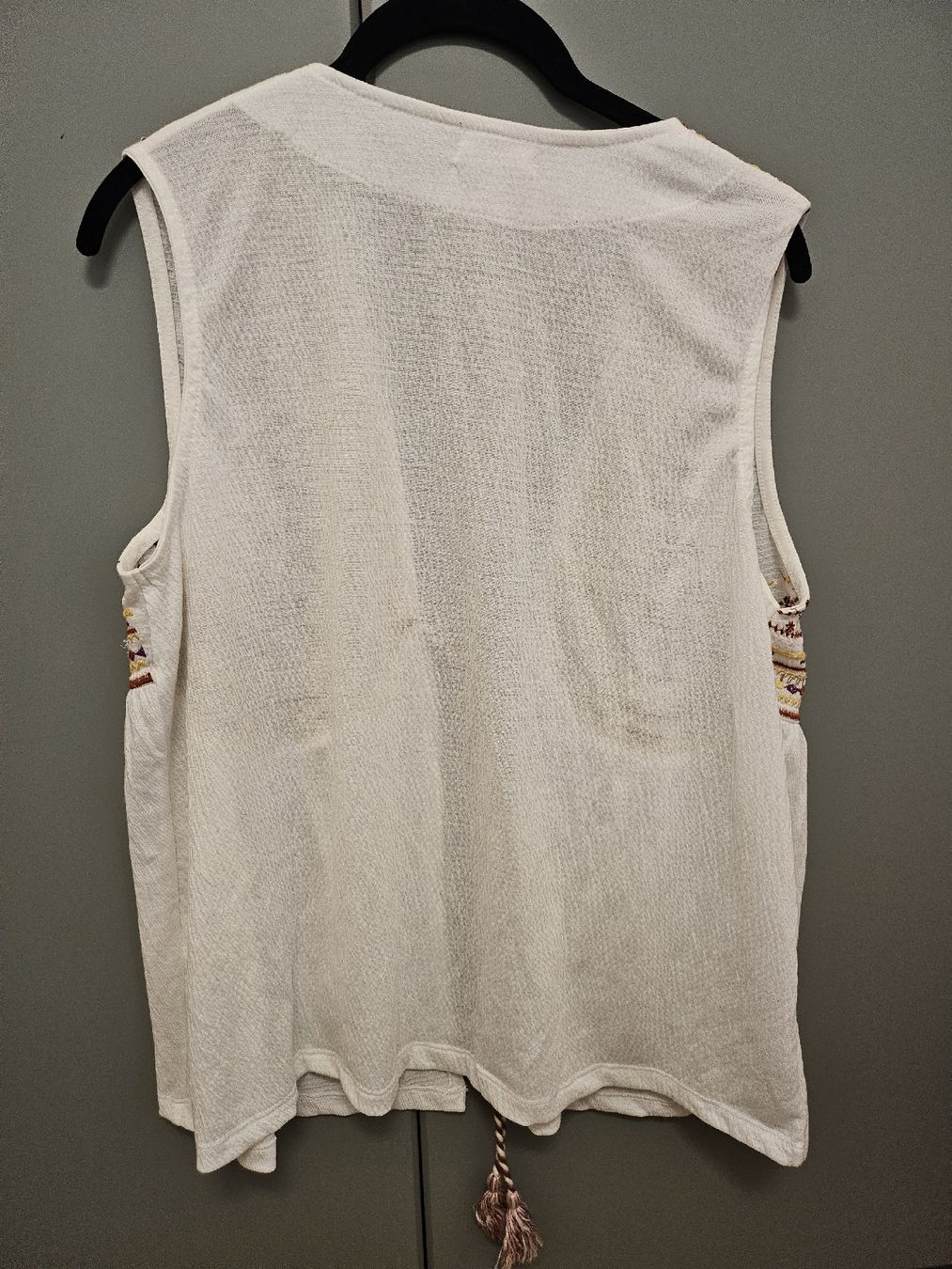 Gilet & Giacche senza maniche: Joli gilet – Nuovo e nell'imballaggio originale da La Tour-de-Peilz venduto da mar_2r26 2