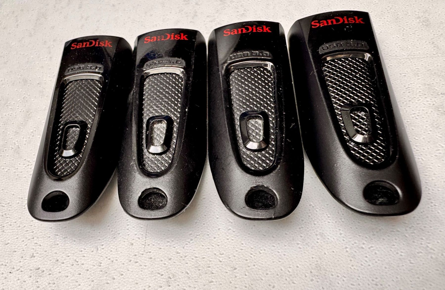 Sandisk USB Sticks: 4x SanDisk USB 3.0 Sticks 32GB – Gebraucht aus Hermetschwil-Staffeln von Mobile2013 3