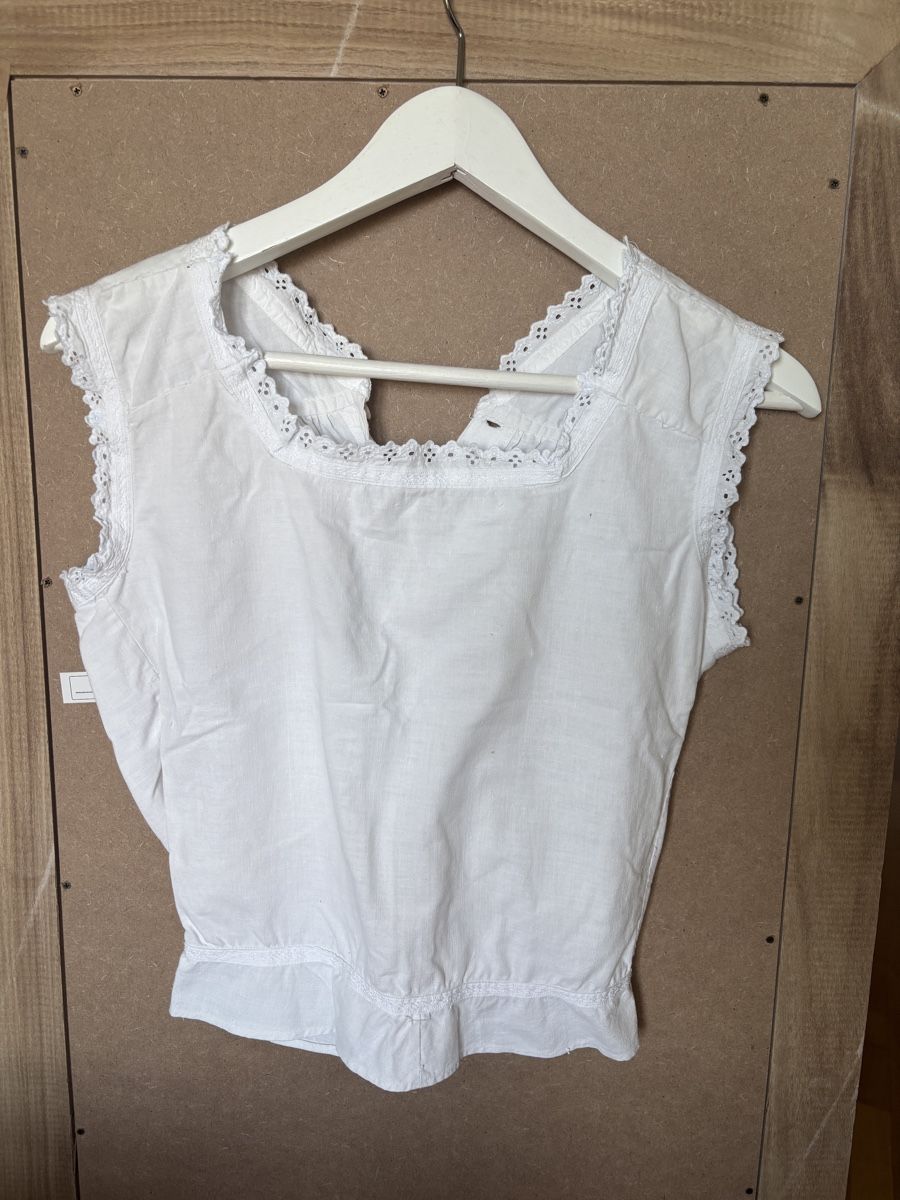 Top: Top antique en Lin coton XS – Usato da St-Saphorin-Lavaux venduto da selb94 2