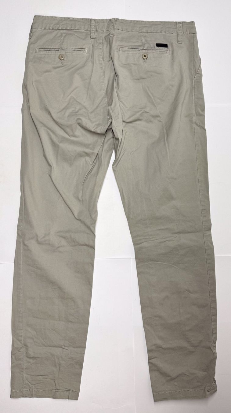 Carhartt Hosen: Hose Damen Carhartt – Gebraucht aus Biel/Bienne von tim_pww5 1