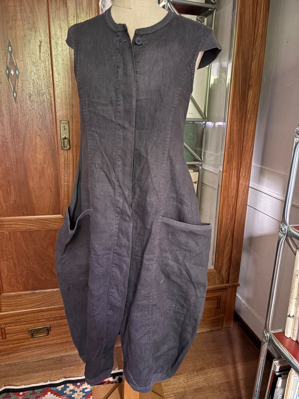 Rundholz Vestiti: Rundholz Kleid aus 100% Leinen – Usato da Winterthur venduto da prenzlgirl