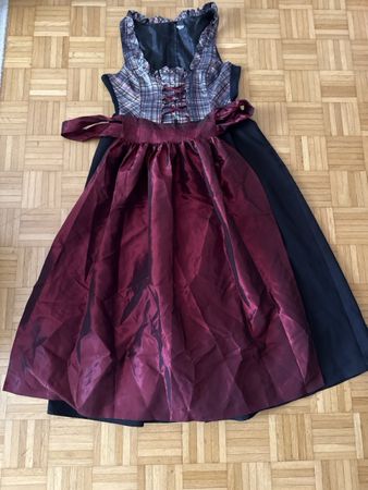 Dirndl vestito tradizionale taglia 36 colore nero rosso
