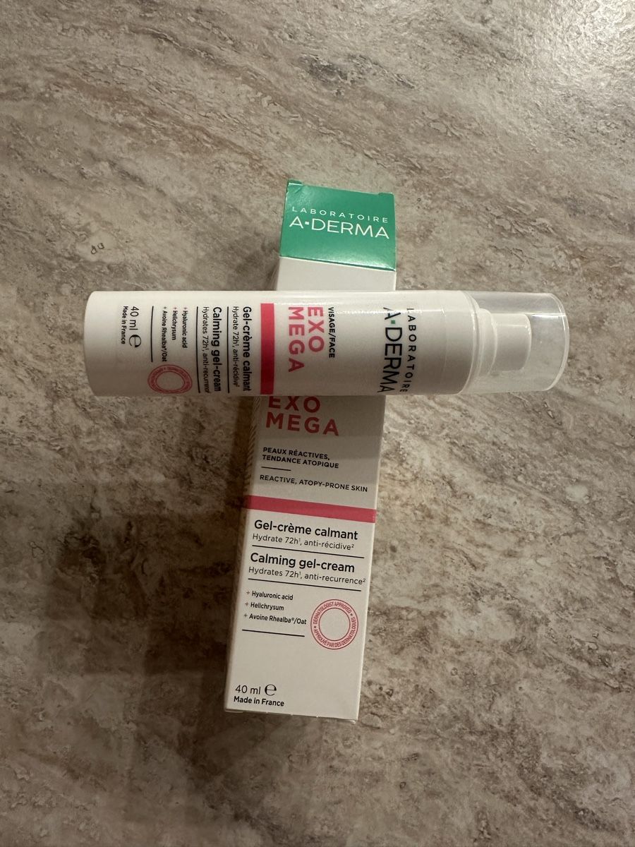 Cura del viso: A-Derma Exomega Gel-Crème – Nuovo e nell'imballaggio originale da Lussery-Villars venduto da Bellavita95