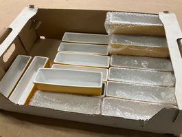 809 Posten Swiss Chalet Backformen aus Liquidation