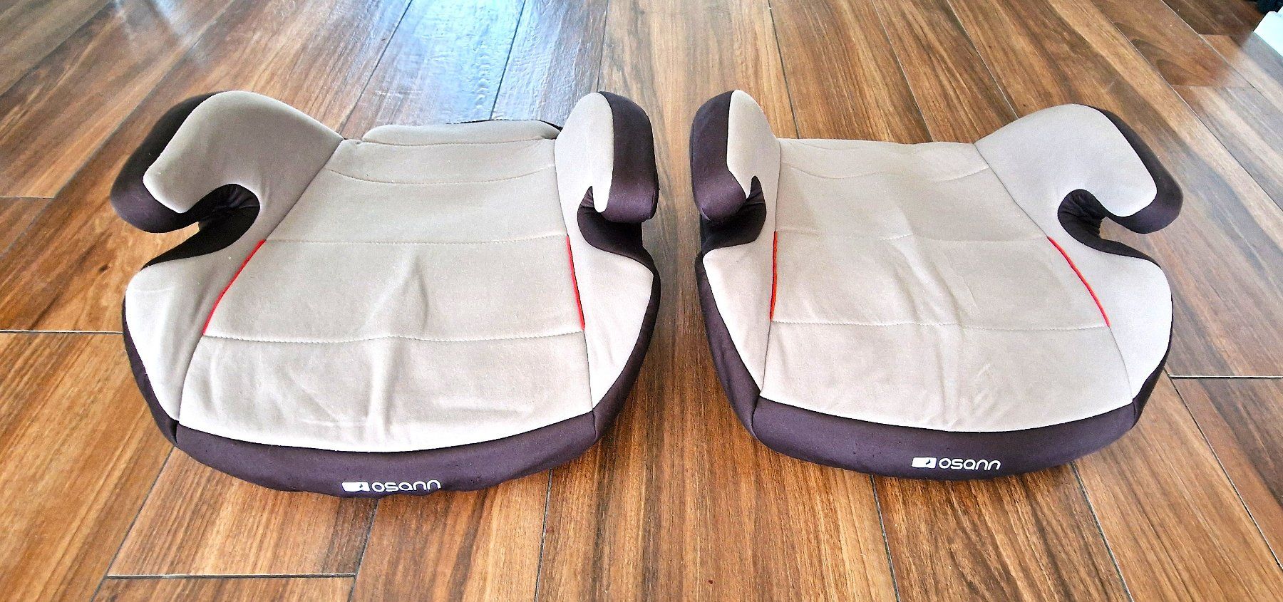 Seggiolini per auto: Kindersitz Erhöhung Beige 2 Stück – Usato da Hombrechtikon venduto da MalgorzataJ