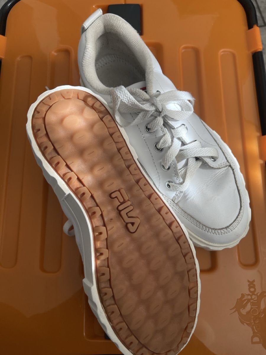 Fila Scarpe da donna: Weisse Fila Schuhe – Usato da Selzach venduto da Giusi400 1