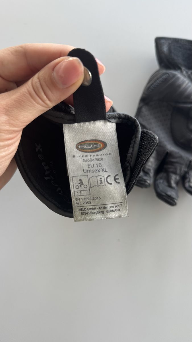 Sonstige Accessoires für Herren: Leder Töff Handschuhe  – Gebraucht aus Uster von AliciaMiller 2