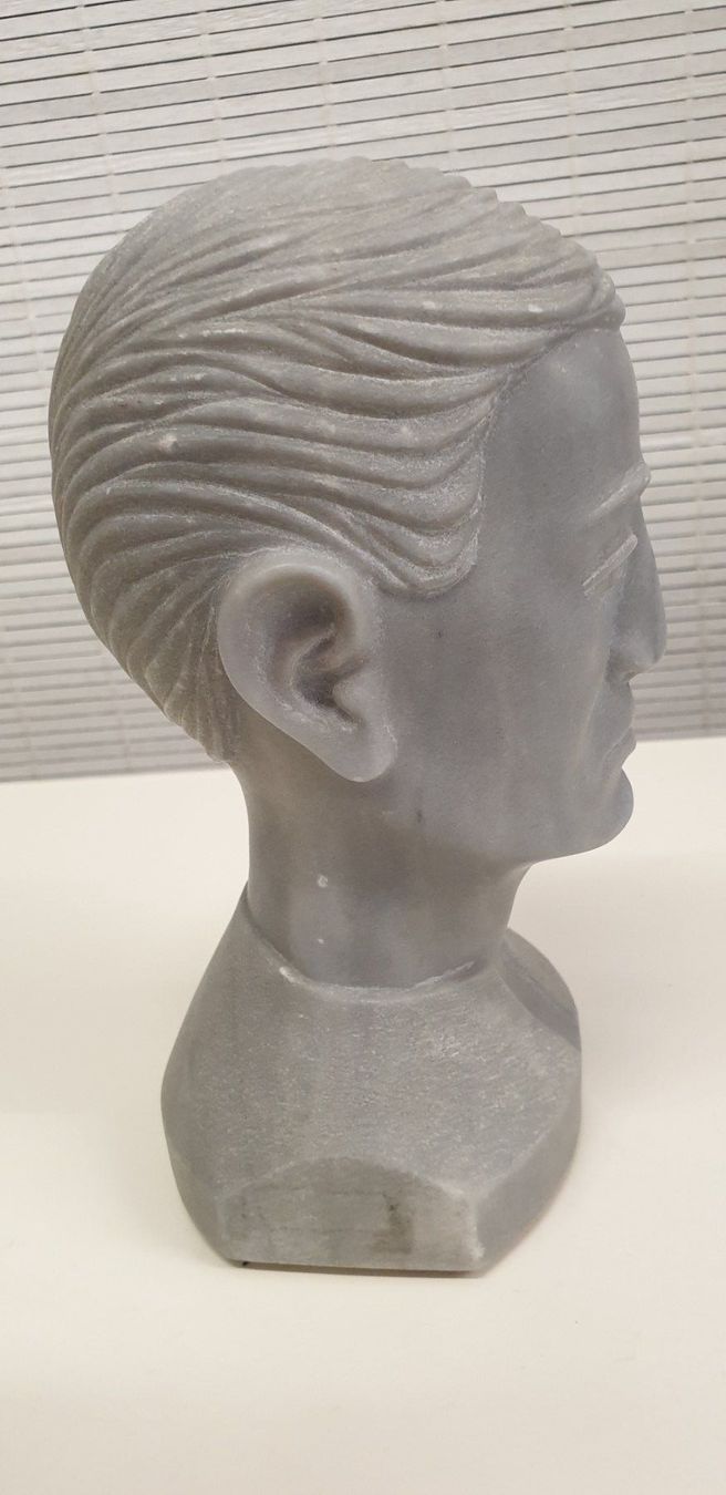 Skulpturen & Statuen: Skulptur Büste signiert – Gebraucht aus Emmen von magelan 4