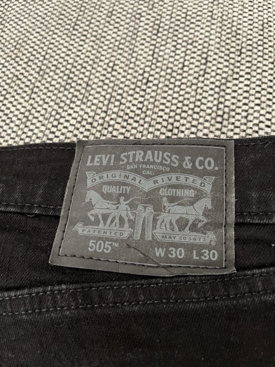 Levi's Jeans: Levis Jeans schwarz NEU – Nuovo (secondo la descrizione) da Volketswil venduto da asc_yp5h 2