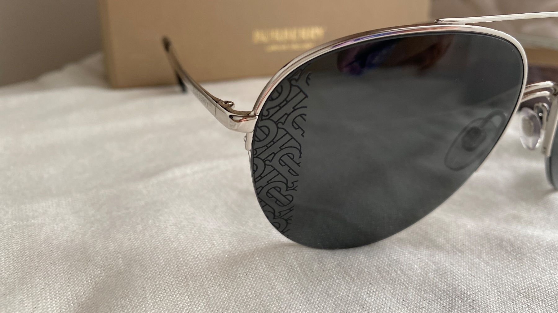 Burberry Occhiali & Lenti: Burberry Sonnenbrille – Nuovo e nell'imballaggio originale da Schaan venduto da MivrSh 9
