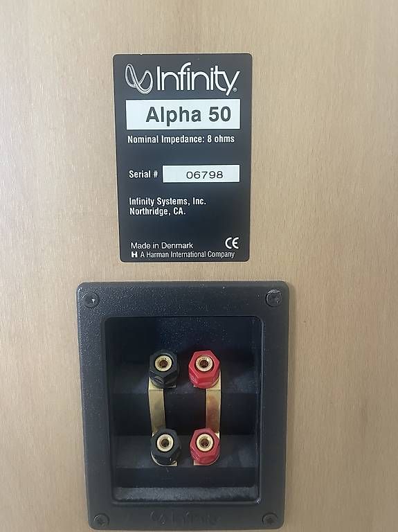 Infinity Home Cinema: Kit 5.1 pour audiophiles complet – Usato da Lausanne venduto da blancbenjamin 1