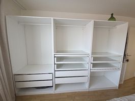 3x Pax Korpusse je 100x201cm weiss / Abholung bis 10.10.2026