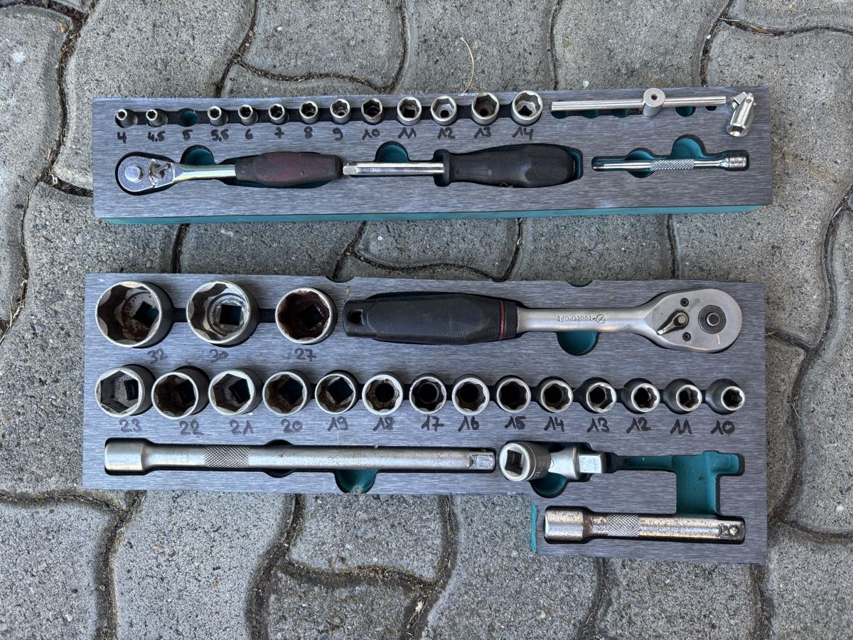 Tous les outils: Steckschlüsselsatz – D'occasion à Pfaffnau par sonnenbulme
