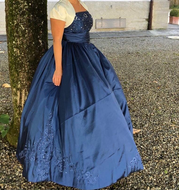 Vestiti: Wunderschönes, blaues Ballkleid ca Grösse 38 – Usato da Seon venduto da jul_dc2g