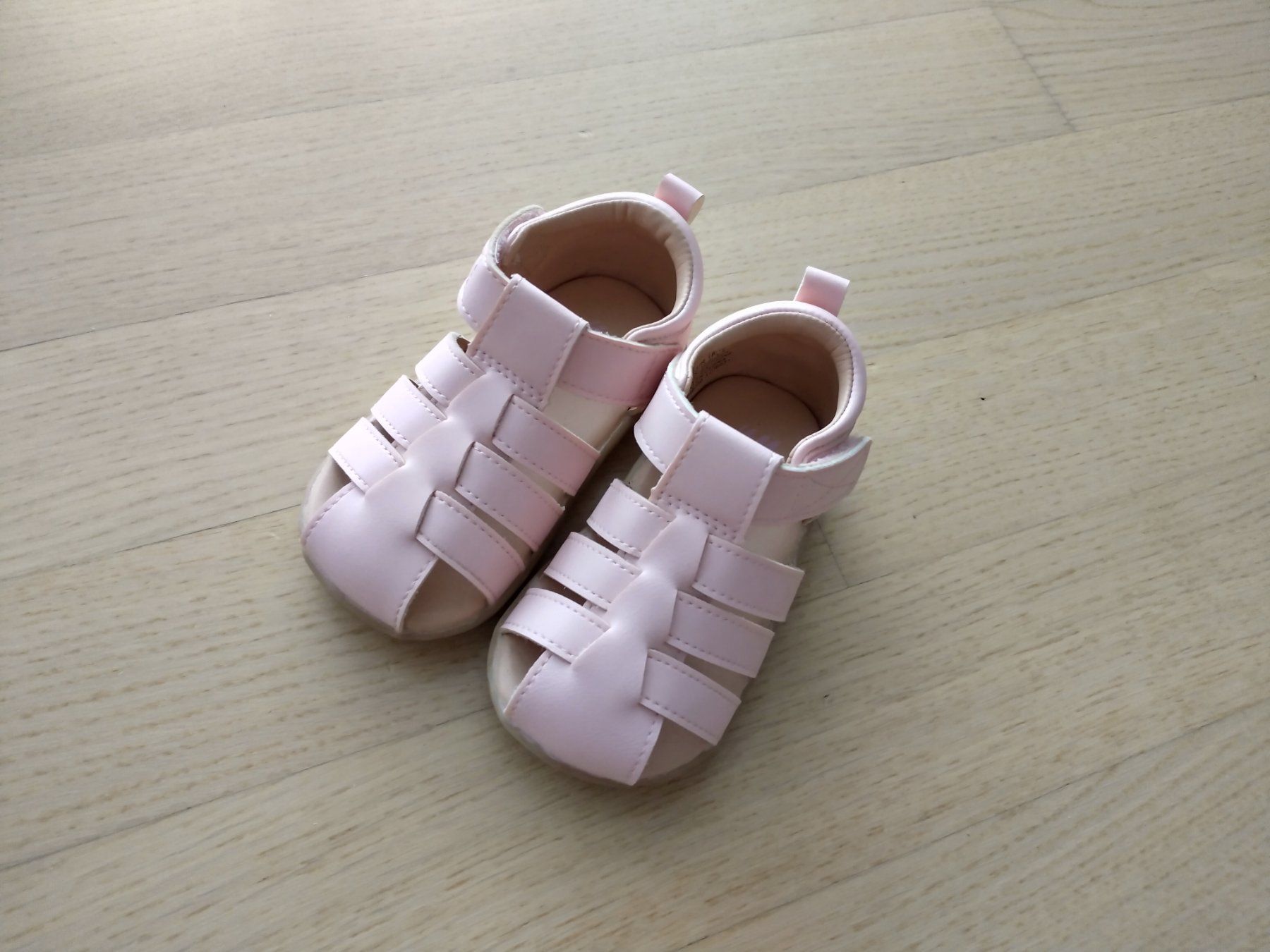 H&M Scarpe per ragazze: Sandalen Mädchen – Nuovo (secondo la descrizione) da Affoltern am Albis venduto da AudiS5