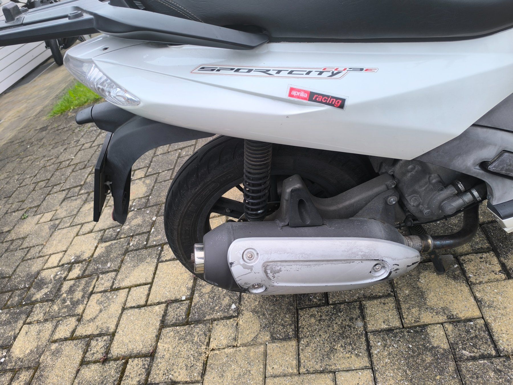 Aprilia Scooter: Aprilia SportcityCube 300cc Roller – Usato da Schlatt TG venduto da npz-kolibri 7