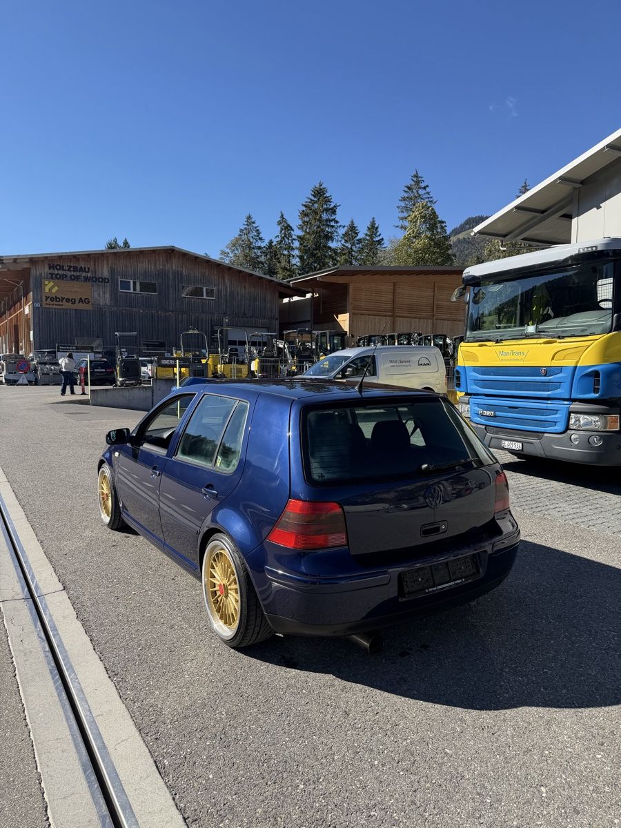 VW Autos: Vw Golf 4 Gti – D'occasion à Faulensee par mae_prj2 1