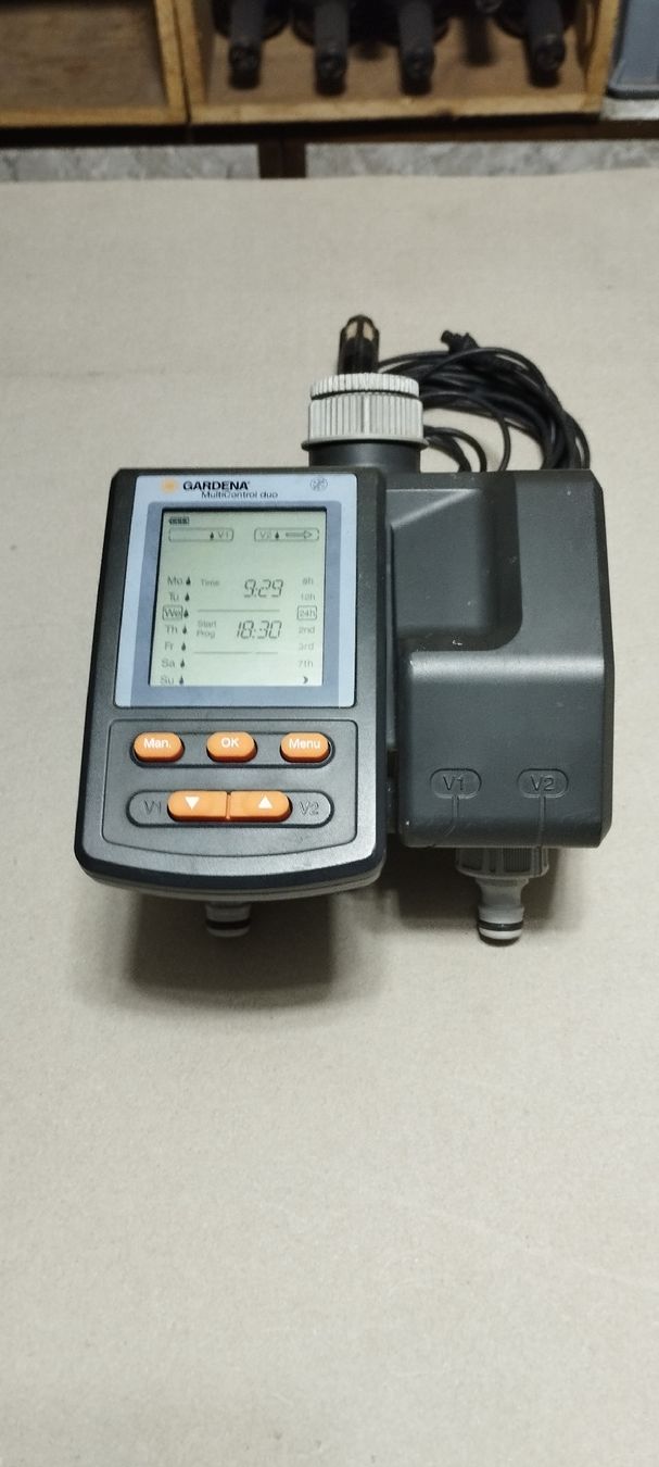 Gardena Tutti gli attrezzi: Bewässerungscomputer Gardena Multi Control duo – Usato da Bremgarten AG venduto da heschmi 2