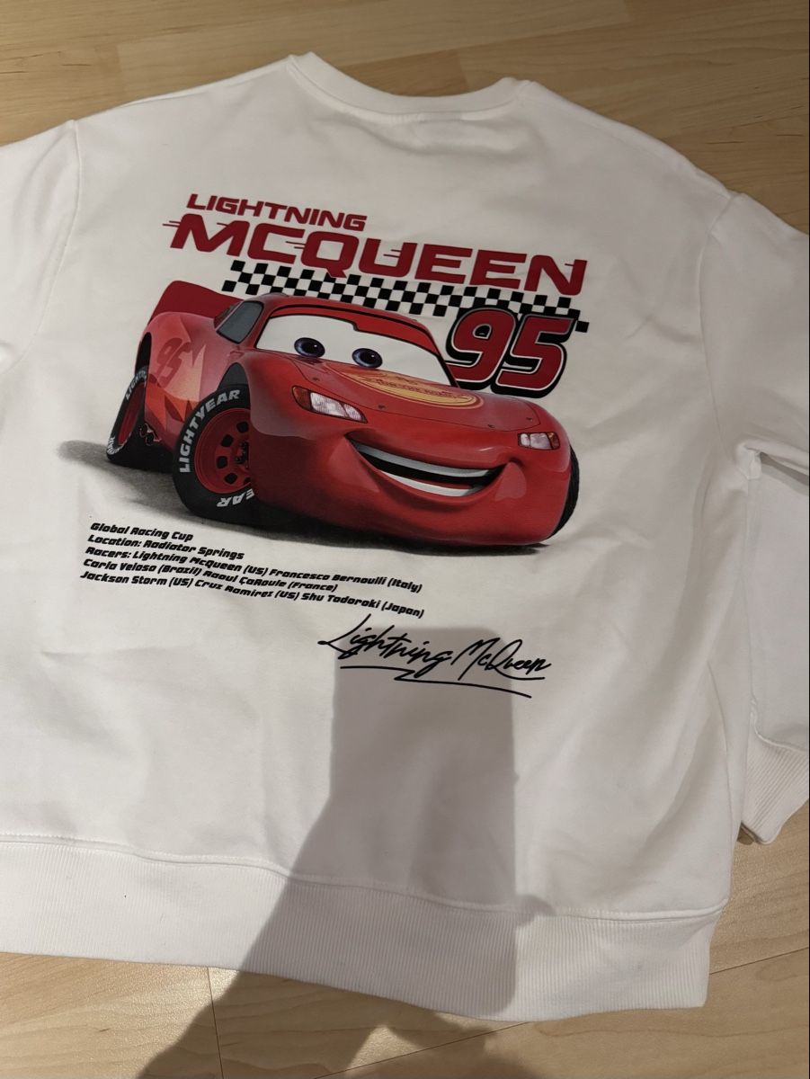Maglioni & Felpe: Lightning McQueen Sweatshirt, Grösse S – Nuovo (secondo la descrizione) da Tuggen venduto da jess_gls06 3