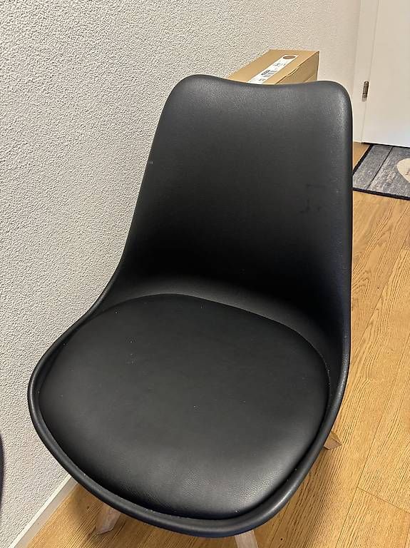 Sedie: Esszimmer Stühle – Usato da Diepoldsau venduto da sna_27sg 2