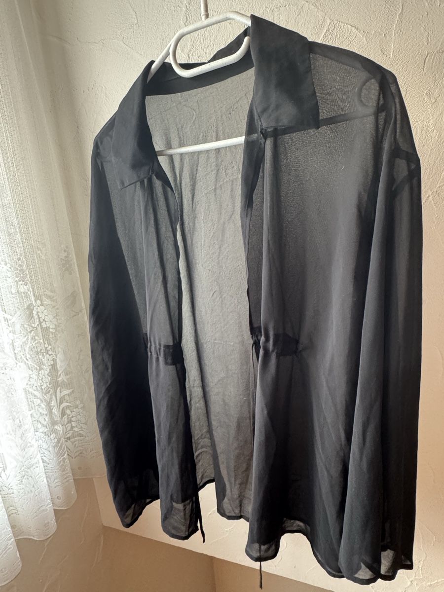 Blusen: Schwarze Sommer Bluse, Gr. M, Transparent – Gebraucht aus Hergiswil NW von kaufe_at_kaufmann 1