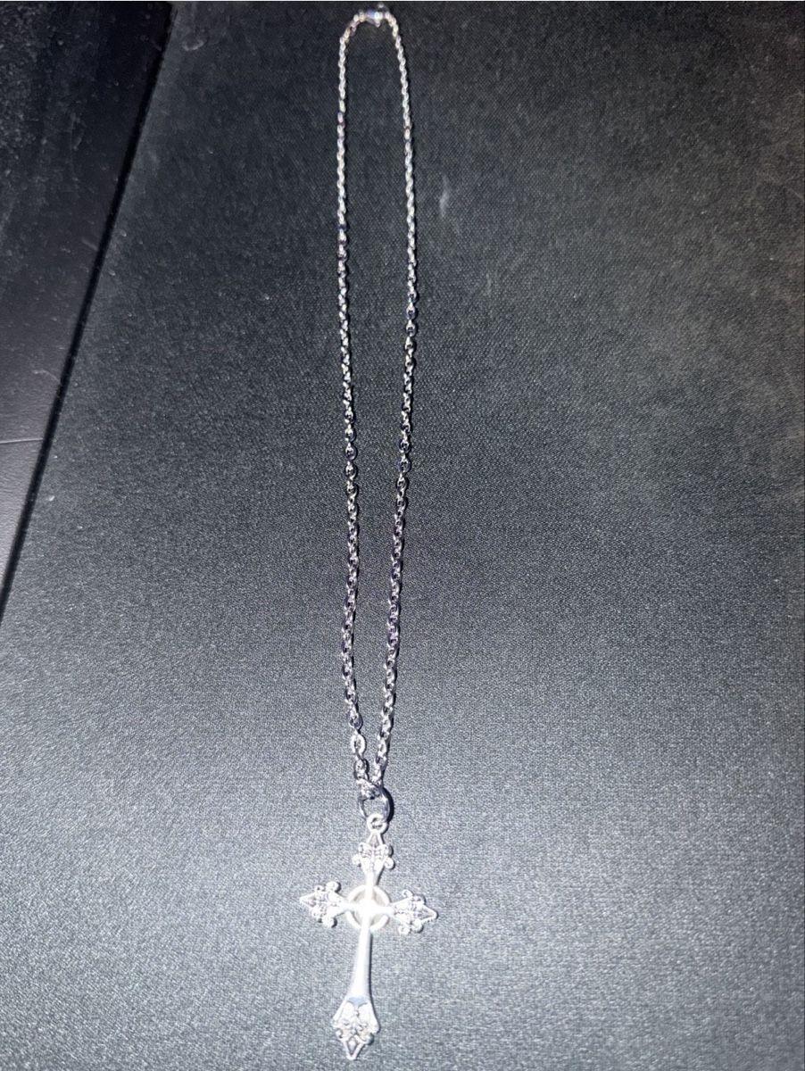 Catenine: Collier croix argenté – Nuovo (secondo la descrizione) da Biel/Bienne venduto da DonCo_ 1