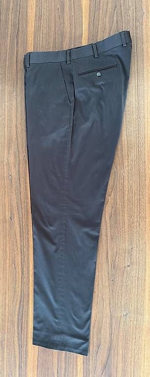 Pantaloni: Stoffhose von Navyboot - 2-3 mal getragen  Gr.54 – Usato da Freidorf TG venduto da joanmo