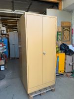 schöner tiefer Metallschrank 90x50xH200cm, ohne Schlüssel