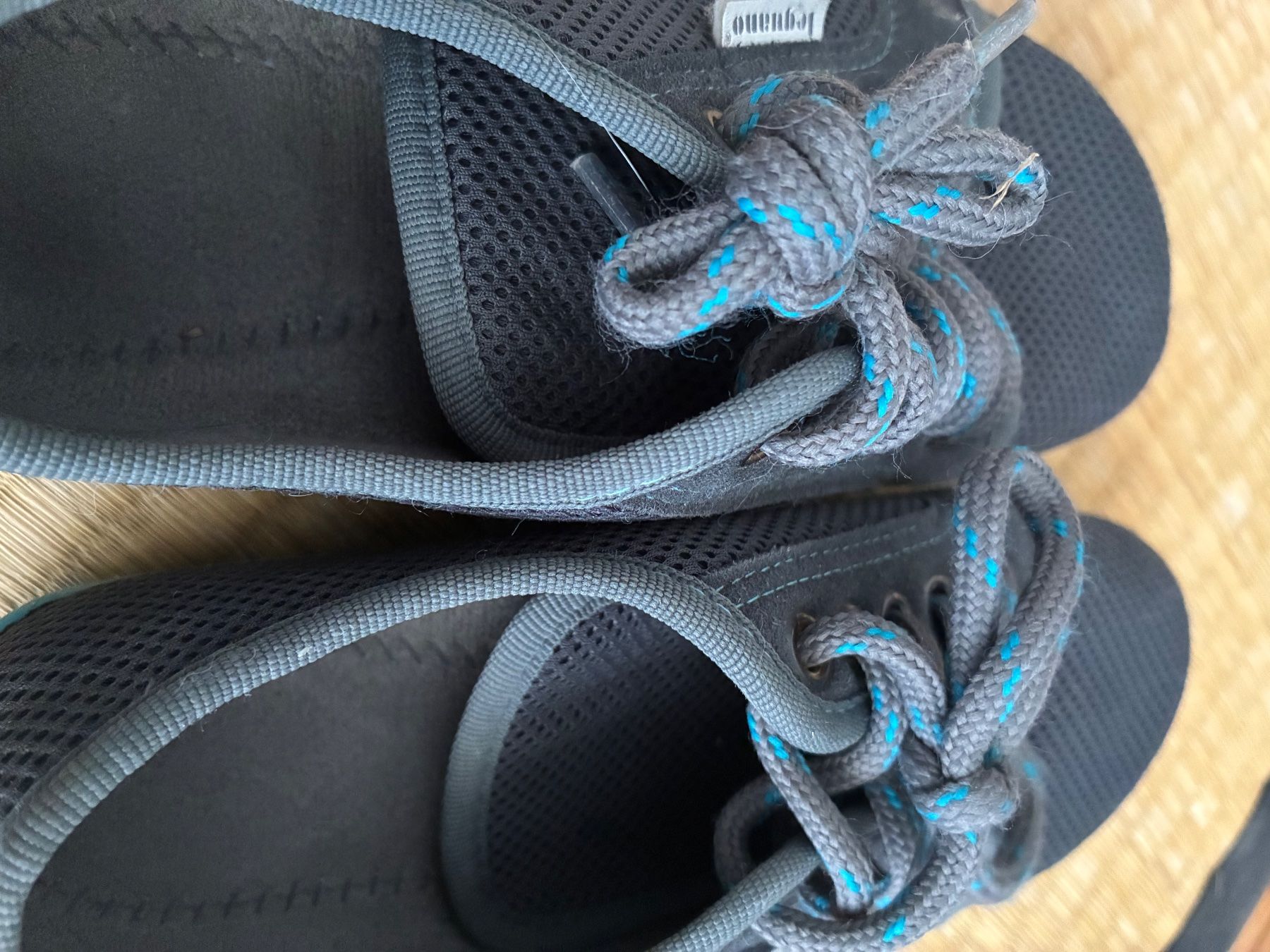 Leguano Schuhe für Jungen: Leguano | leguanito 33 – Gebraucht aus Lausanne von Sarawg 1
