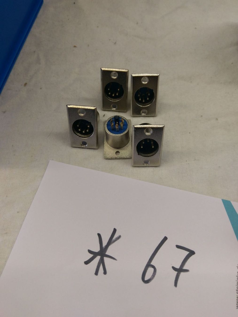Cavi: 5Pol XLR Einbaustecker (*67) – Nuovo (secondo la descrizione) da Däniken SO venduto da Profog1 2