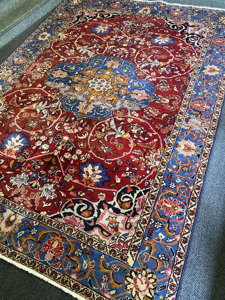 Tapis: Sehr schön antiker Perser Teppich Tabriz – D'occasion à Männedorf par Adamiat 2