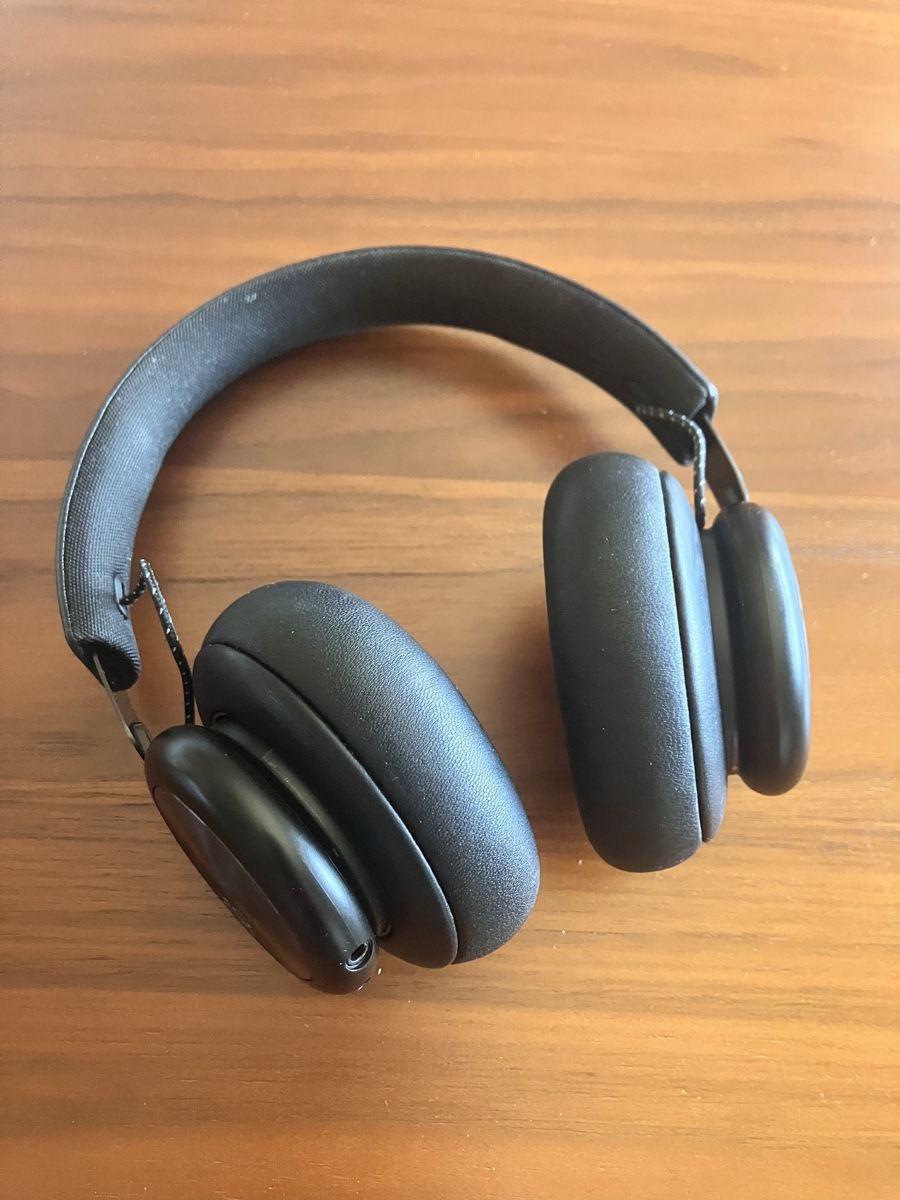Bang & Olufsen Kopfhörer: B&O Play Beoplay H4 Over-Ear schwarz – Neu (gemäss Beschreibung) aus Zürich von miriosa 4