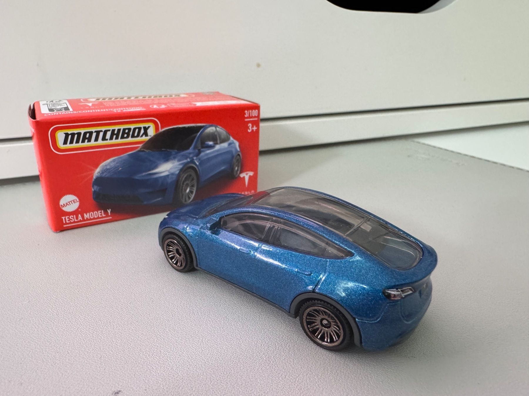 Matchbox Modellini d'auto: Matchbox Tesla Y 1:72 Model – Nuovo e nell'imballaggio originale da Fulenbach venduto da Gambler001 1