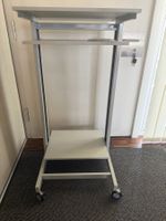 Fahrbare Computer& Drucker Workstation