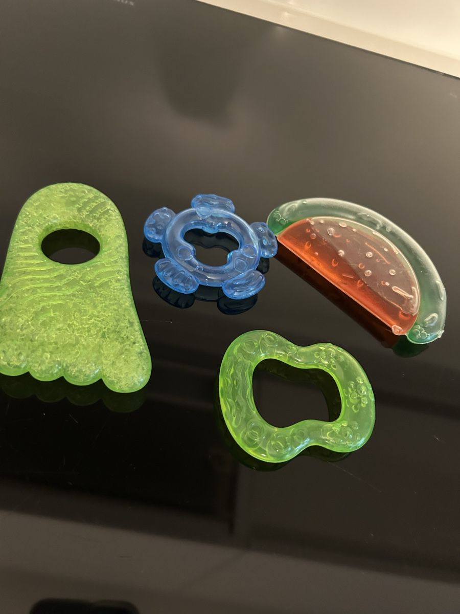 Spielzeuge: Teething rings for babies – Gebraucht aus Zürich von mar_d7zz