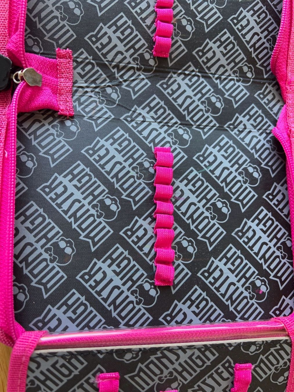 Astucci : Monster High Mäppchen – Usato da Tafers venduto da JP911 6