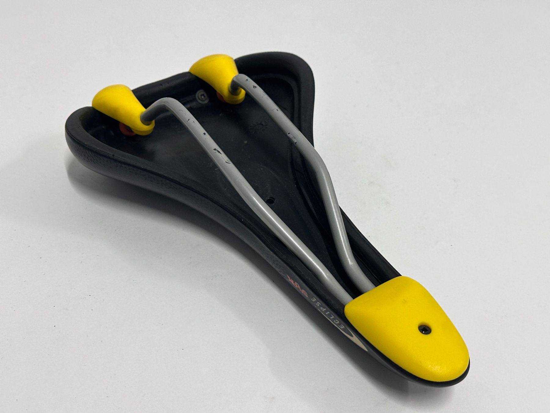 Pezzi di ricambio: Velo Sattel Selle Royal Eclipse Shark, schwarz / gelb – Usato da Bern venduto da troom105 3