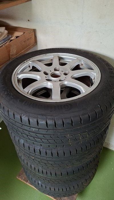 Continental Pneumatici & Ruote complete: Skoda Kompletträder – Usato da Köniz venduto da nneighbor