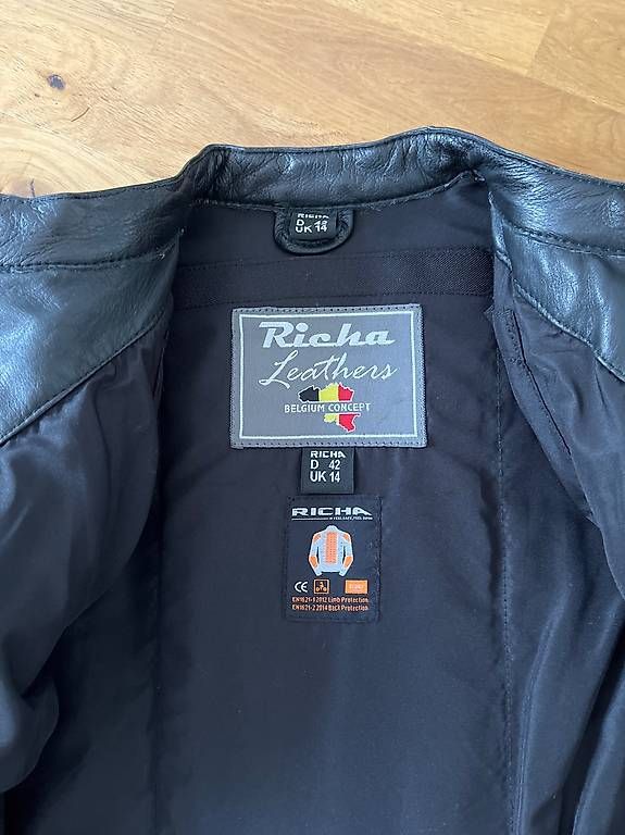 Giacche: RICHA Motorrad Lederjacke Damen – Usato da Eschenz venduto da BeHappyandSpreadlove 2