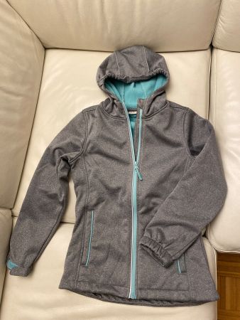Jaquette polaire fille t. 146