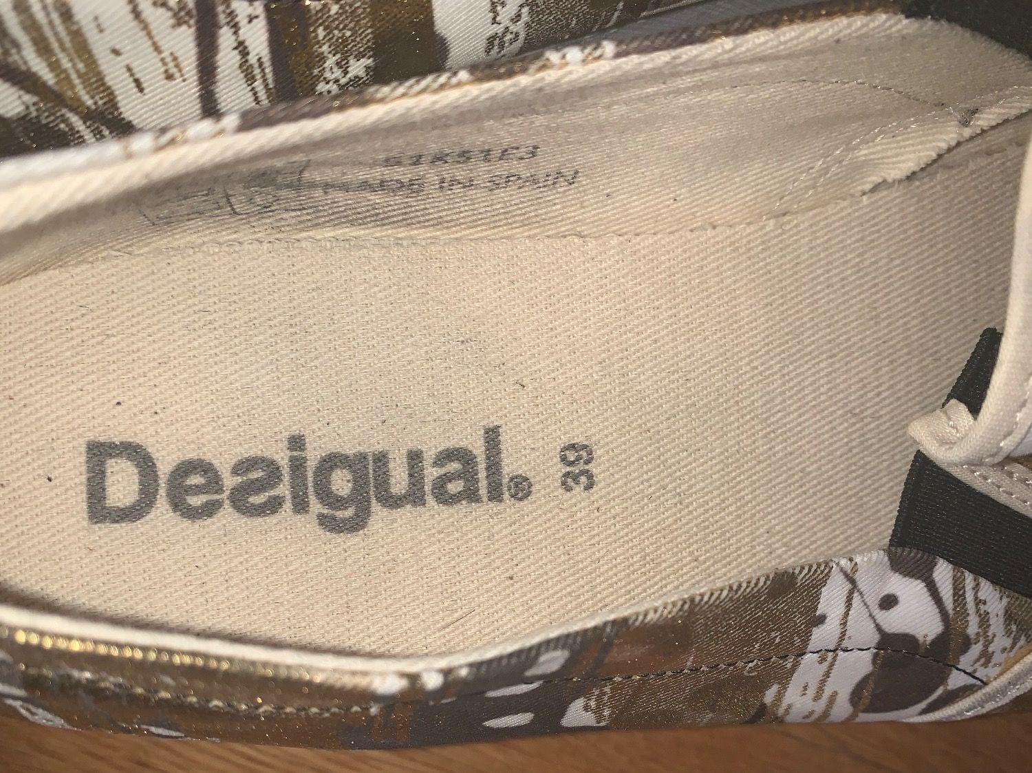 Damenschuhe: Espadrilles Desigual Gr.39, ungetragen – Gebraucht aus St.Gallen von Jamaruqua 5