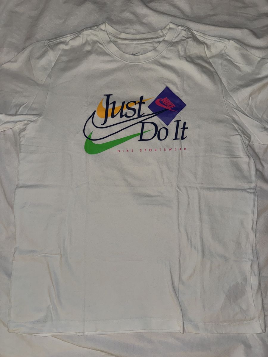 Nike T-shirt: Nike T-shirt L – Usato da Winterthur venduto da adi_sqz