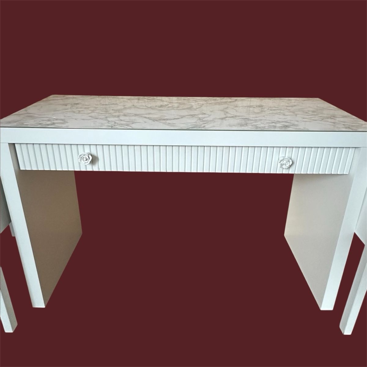 Ikea Tavoli da trucco: Ikea Frisiertisch und Nachttische – Usato da Langenthal venduto da Classy-sale 1