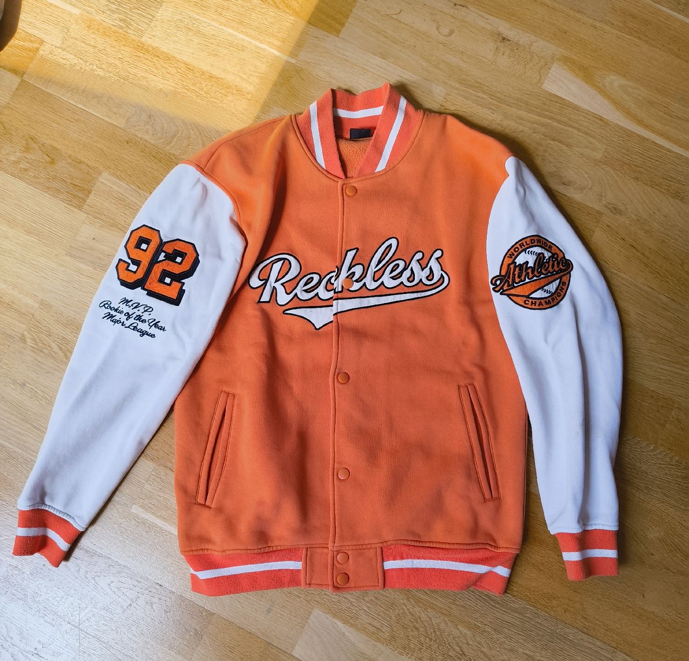 Giacche: Orange College Jacke "Reckless" Gr. S – Usato da Basel venduto da Andriinnn