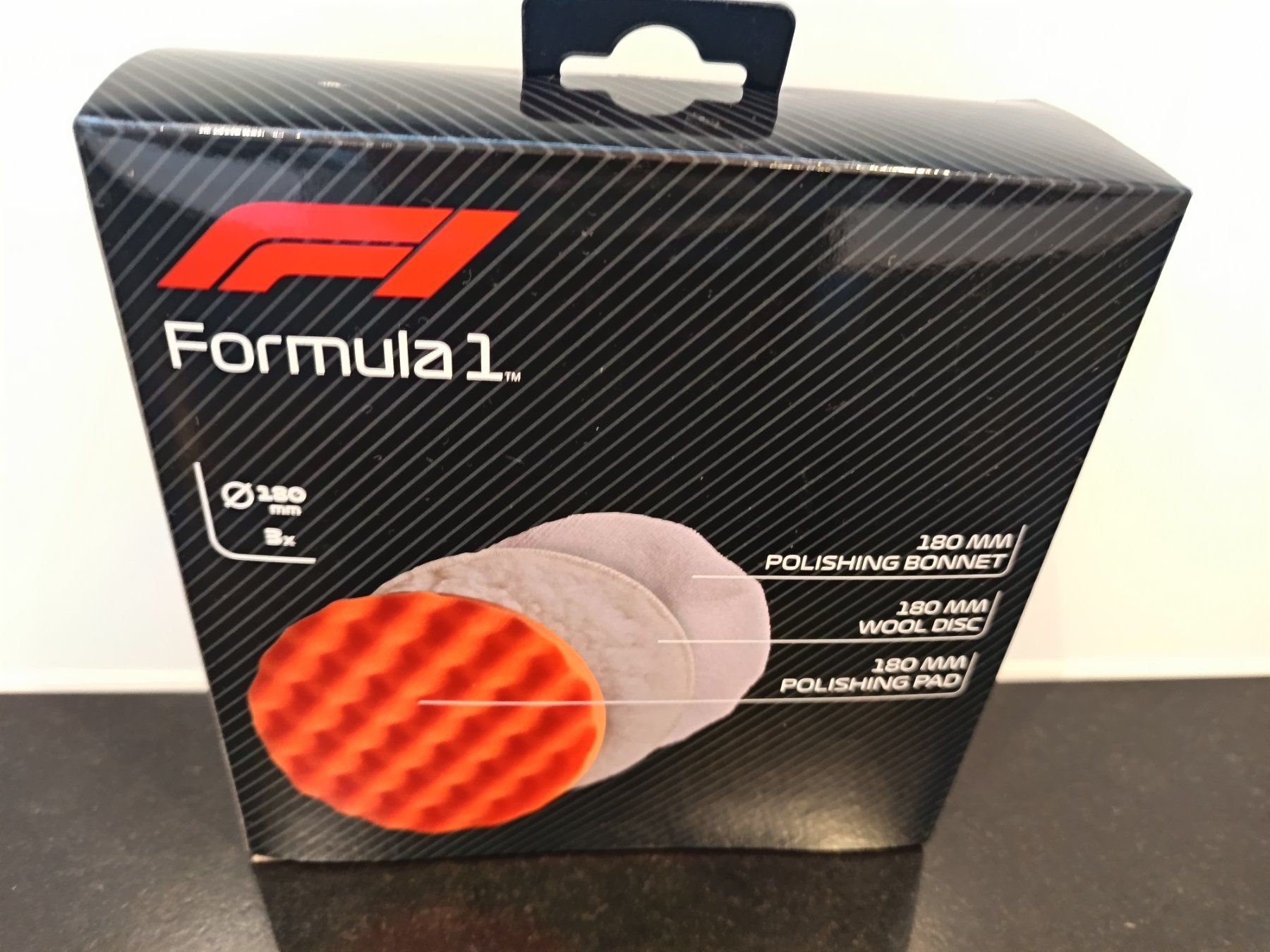 Prodotti per la cura: 5 Packungen neue Formula1 Polierhauben – Nuovo e nell'imballaggio originale da Rüthi (Rheintal) venduto da Balty 2