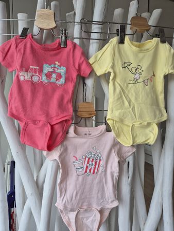 Tolles Baby Body Set Gr. 56, ideal für Sommer, neu