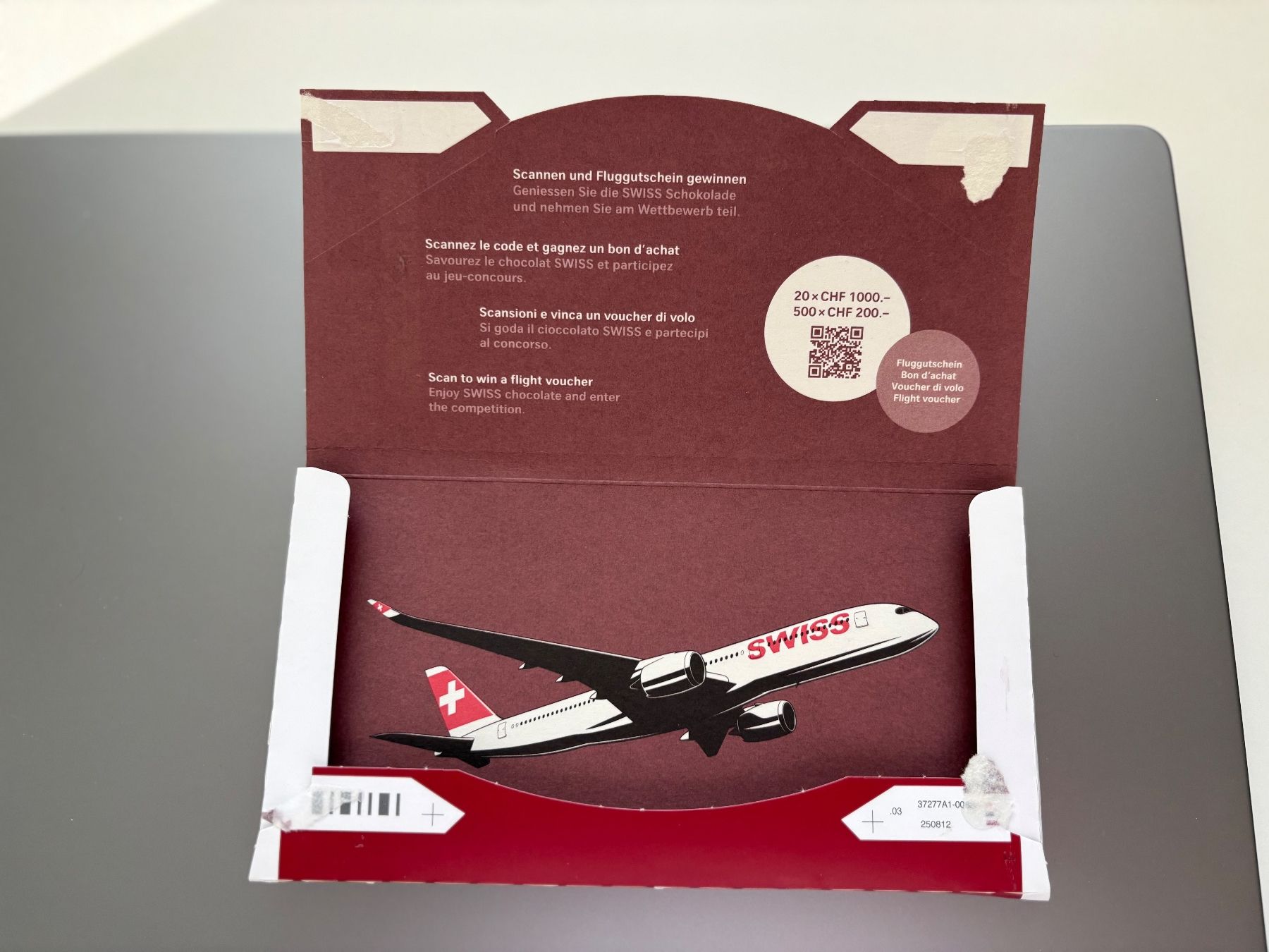 Swissair Insegne: Migros Swiss Shoggi Verpackung – Usato da Möhlin venduto da dth_5mw9 1