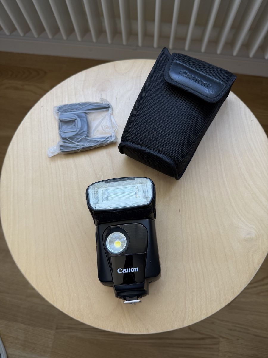 Canon Flash: Canon Speedlite 320EX – Usato da Zürich venduto da Nickel_Finn 1