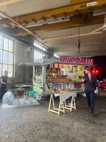 Foodtruck-Anhänger Bätschmann in gutem Zustand
