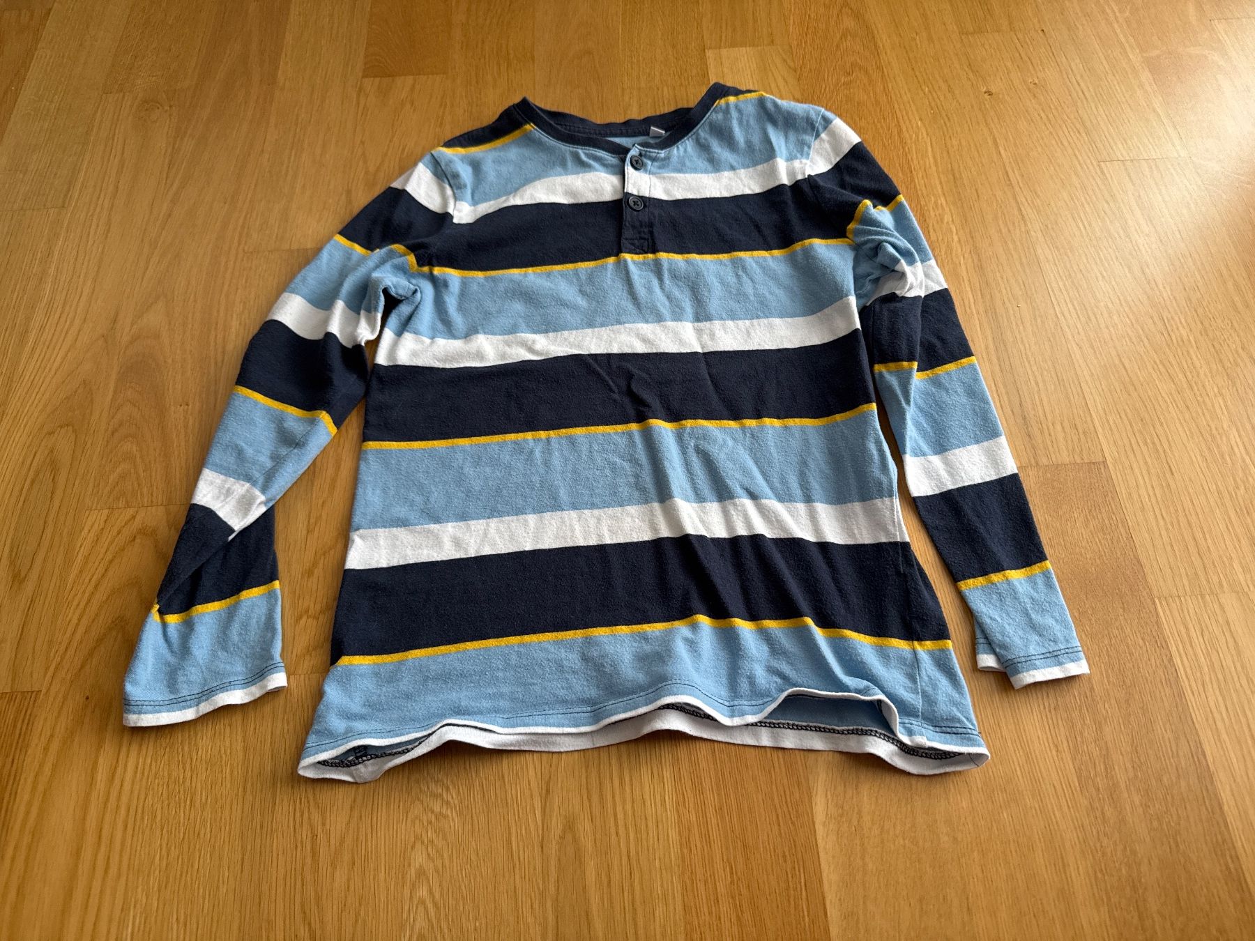 Camicie, T-shirt & Polo: Langarmshirt Gr. 134 – Usato da Zürich venduto da Lucinka21